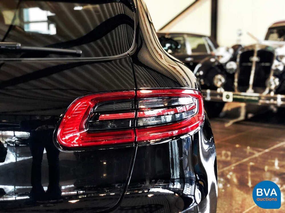 Porsche Macan Turbo 400pk 2015 SportChrono 