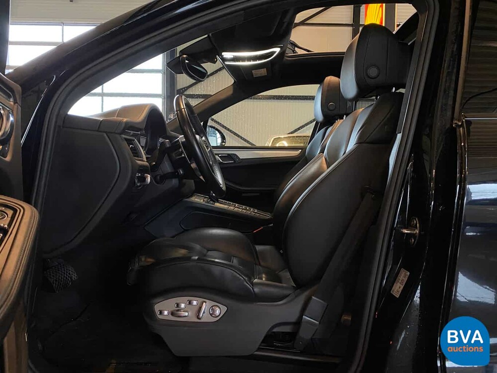 Porsche Macan Turbo 400pk 2015 SportChrono 