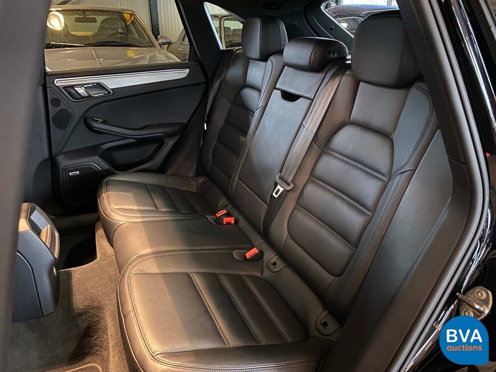 Porsche Macan Turbo 400pk 2015 SportChrono 