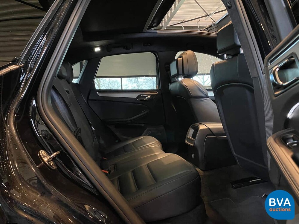 Porsche Macan Turbo 400pk 2015 SportChrono 