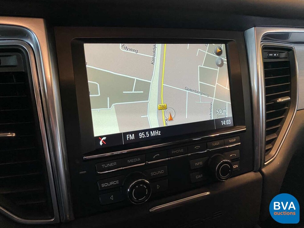 Porsche Macan Turbo 400pk 2015 SportChrono 