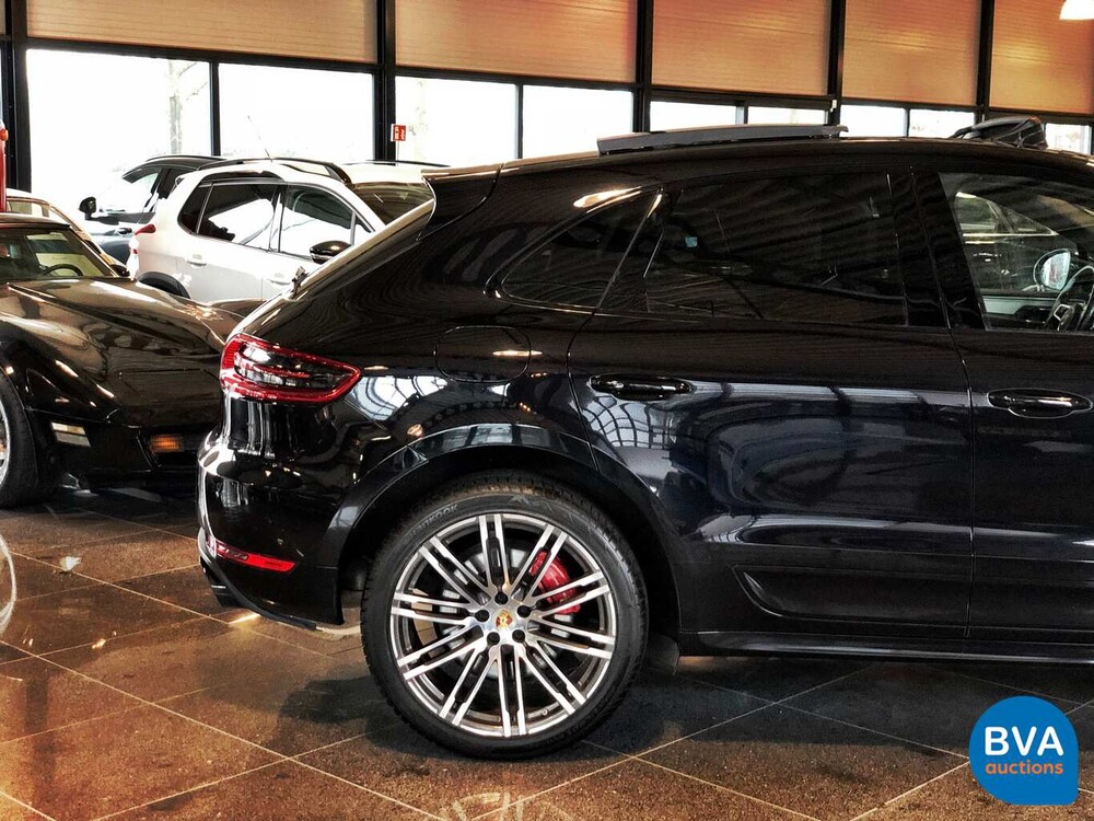 Porsche Macan Turbo 400pk 2015 SportChrono 