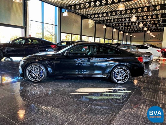 BMW M4 Competition 450pk Drivelogic Coupe 4-serie 2018 M-Performance