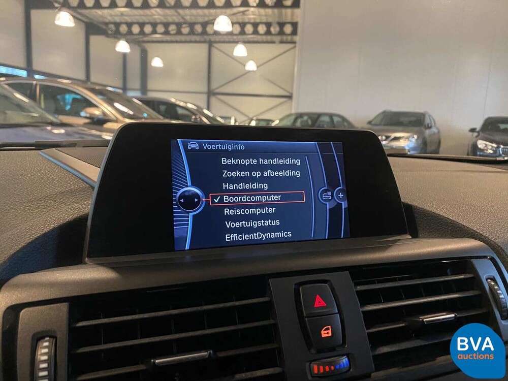 BMW 118i Sport Line Shadowline 1-serie 170pk 2012, G-676-KL