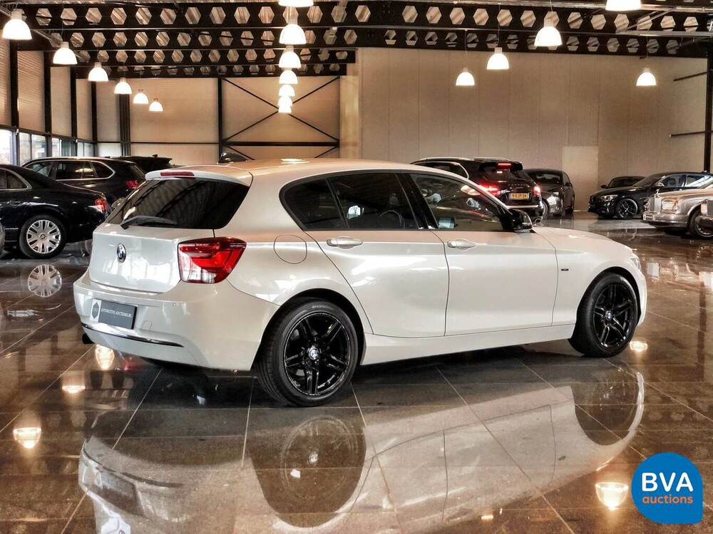 BMW 118i Sport Line Shadowline 1-serie 170pk 2012, G-676-KL