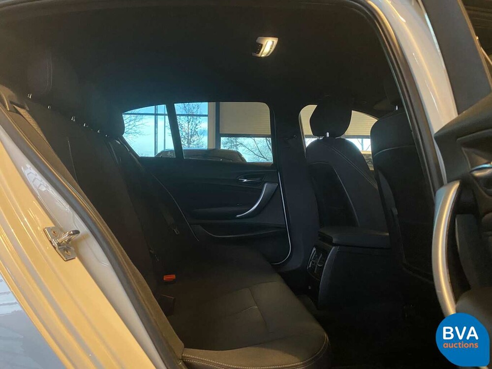 BMW 118i Sport Line Shadowline 1-serie 170pk 2012, G-676-KL