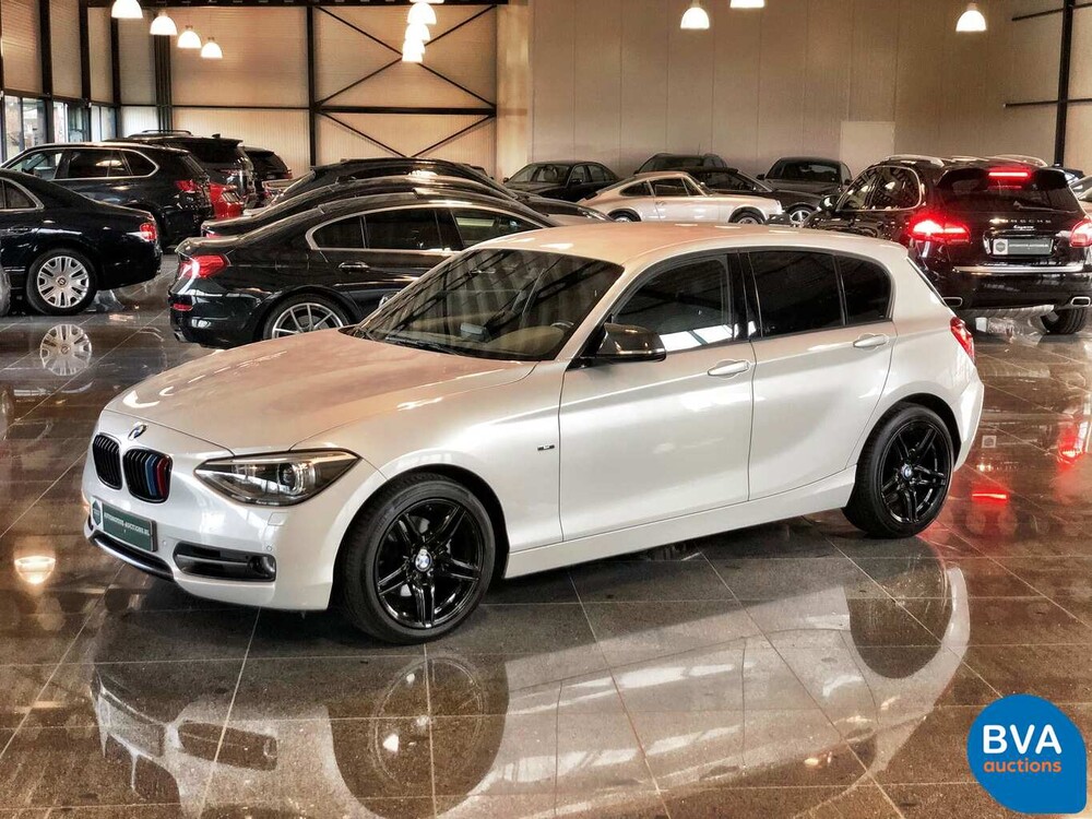 BMW 118i Sport Line Shadowline 1-serie 170pk 2012, G-676-KL