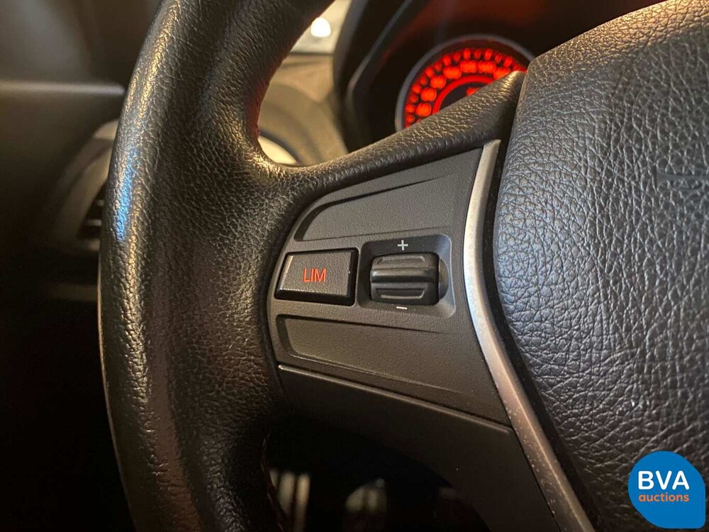 BMW 118i Sport Line Shadowline 1-serie 170pk 2012, G-676-KL