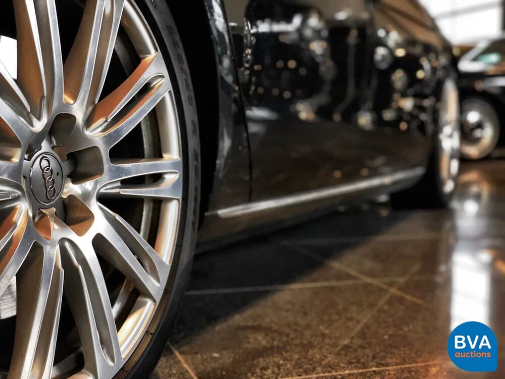 Audi A8 4.2 TDI Exclusive Quattro V8 351pk 2012, NV-676-J