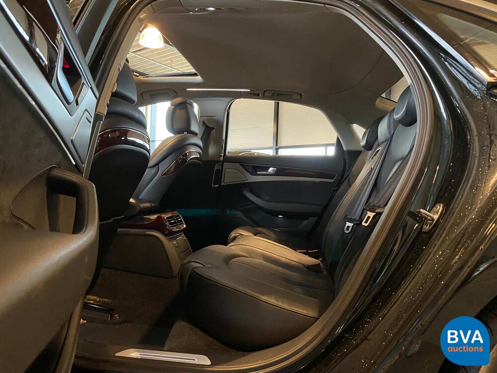 Audi A8 4.2 TDI Exclusive Quattro V8 351pk 2012, NV-676-J