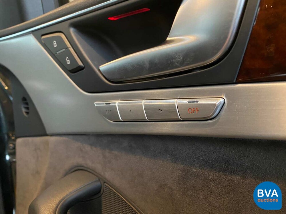 Audi A8 4.2 TDI Exclusive Quattro V8 351pk 2012, NV-676-J