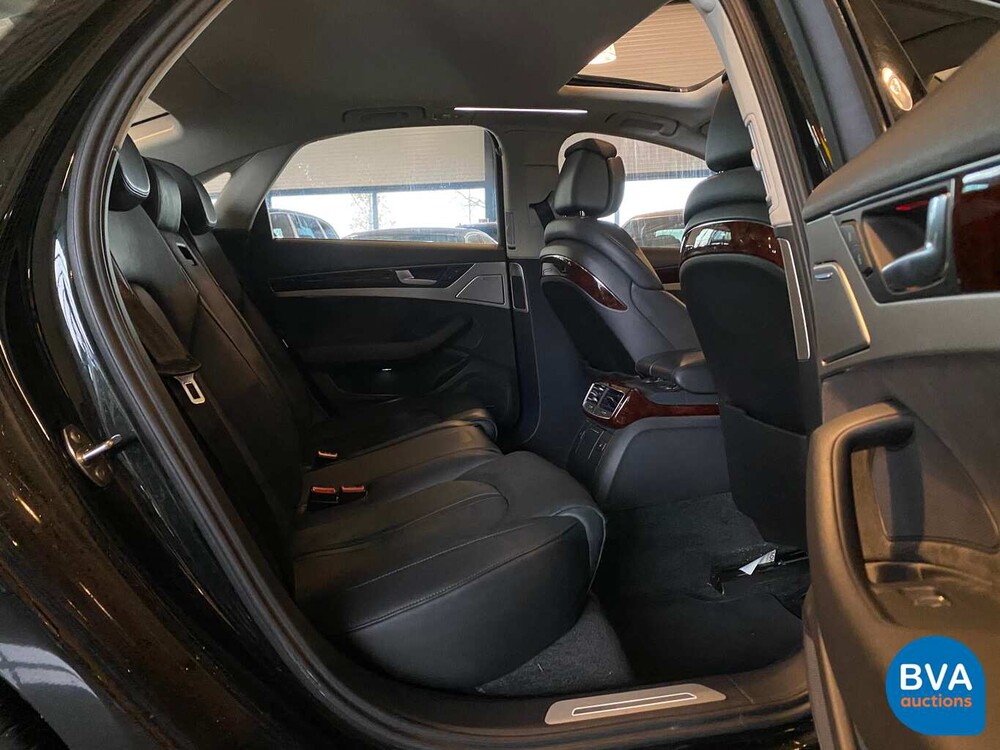 Audi A8 4.2 TDI Exclusive Quattro V8 351pk 2012, NV-676-J