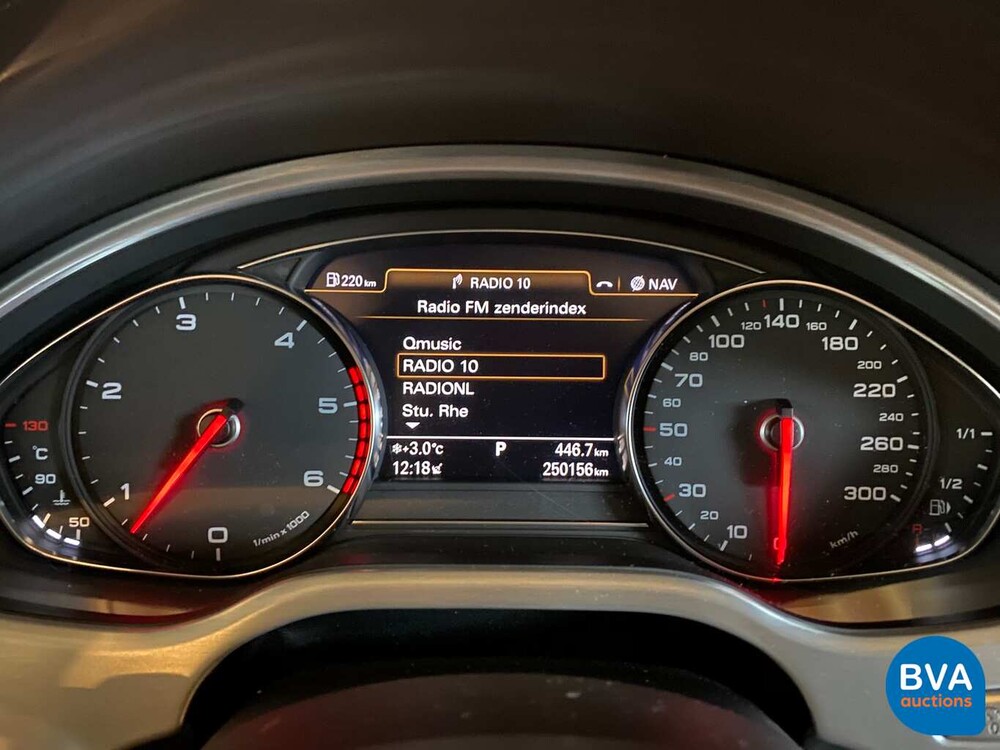 Audi A8 4.2 TDI Exclusive Quattro V8 351pk 2012, NV-676-J