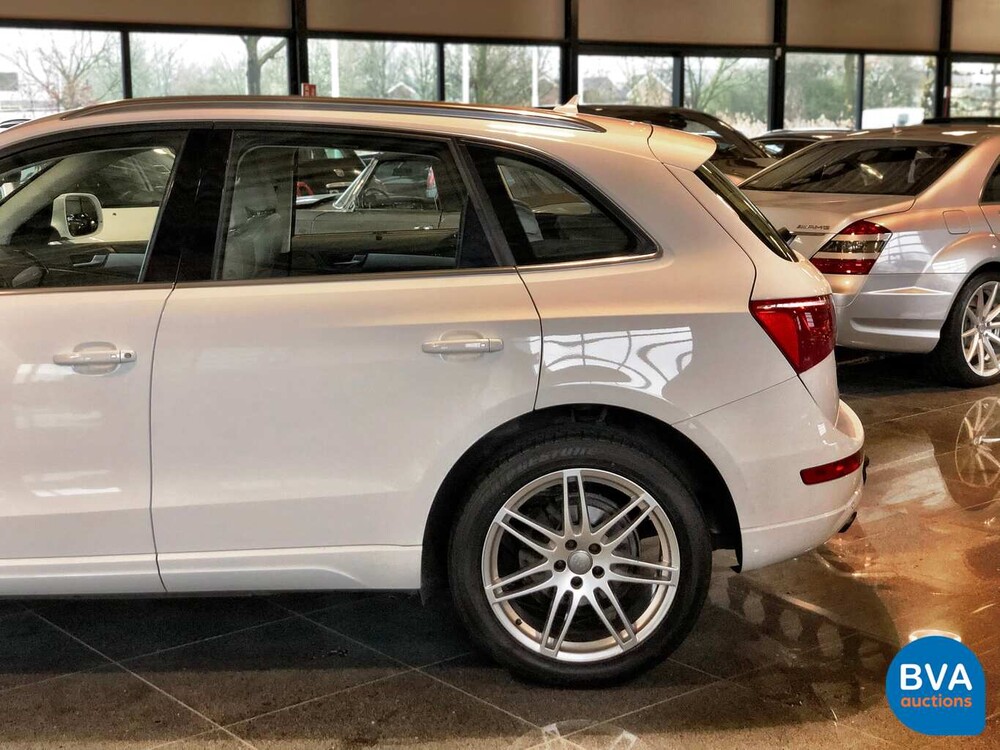 Audi Q5 2.0 TFSI Quattro 211pk 2009, 21-NFZ-6