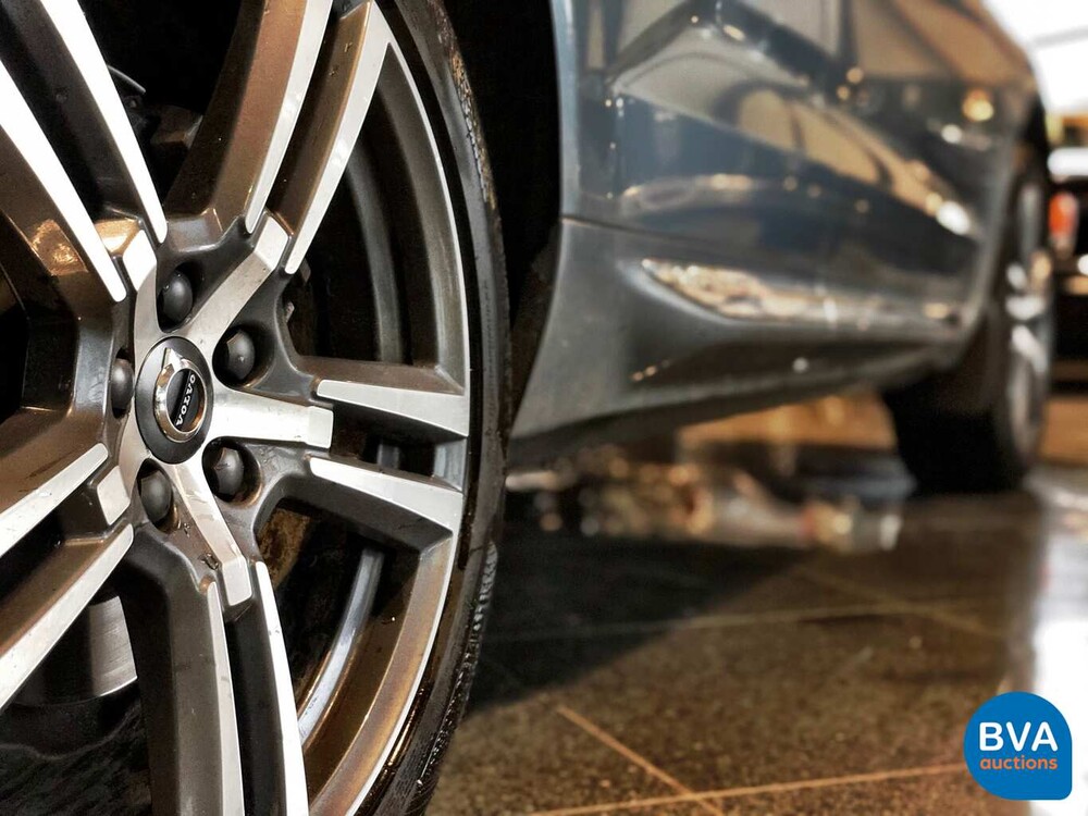 Volvo XC60 T5 AWD Inscription 250pk 2018, TN-704-L