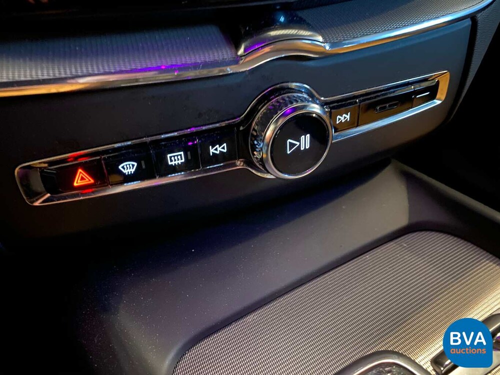 Volvo XC60 T5 AWD Inscription 250pk 2018, TN-704-L