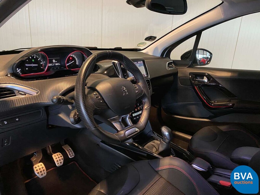 Peugeot 2008 1.2 PureTech Allure GT-Line 110PK 2018, J-594-KG