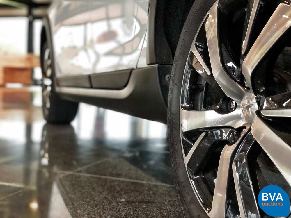 Peugeot 2008 1.2 PureTech Allure GT-Line 110PK 2018, J-594-KG