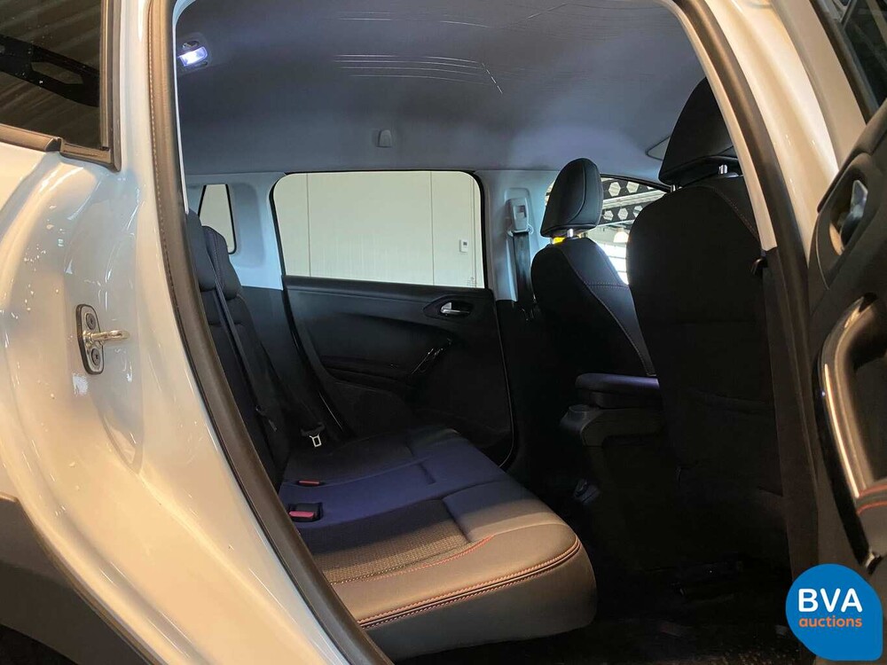 Peugeot 2008 1.2 PureTech Allure GT-Line 110PK 2018, J-594-KG