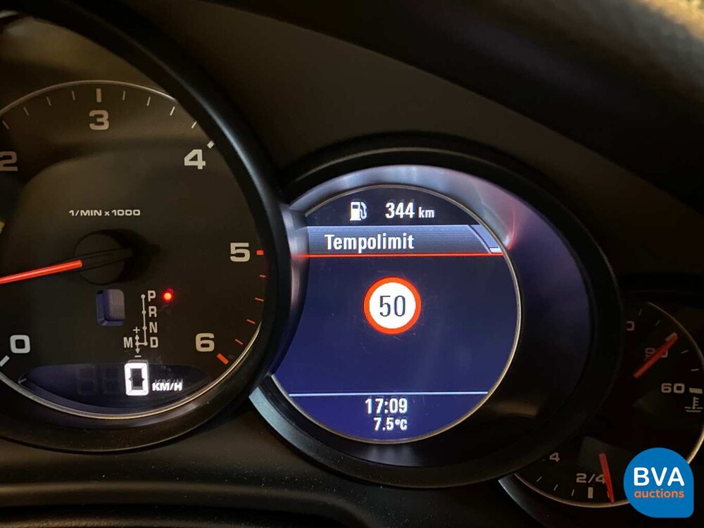 Porsche Panamera Sport 300pk MY-2016 FACELIFT