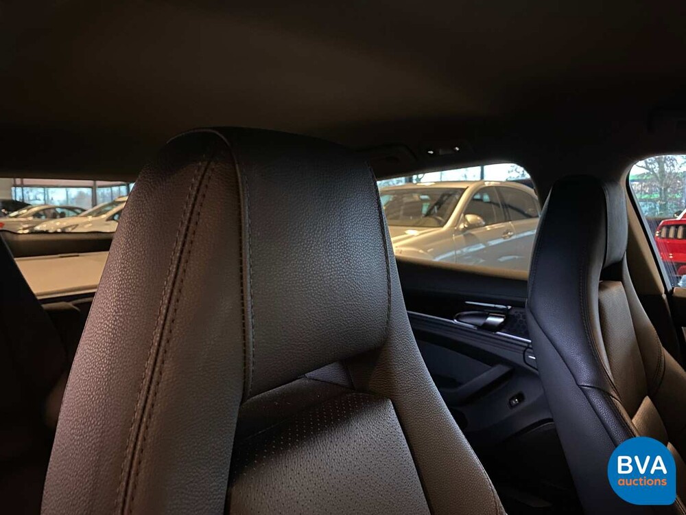 Porsche Panamera Sport 300pk MY-2016 FACELIFT