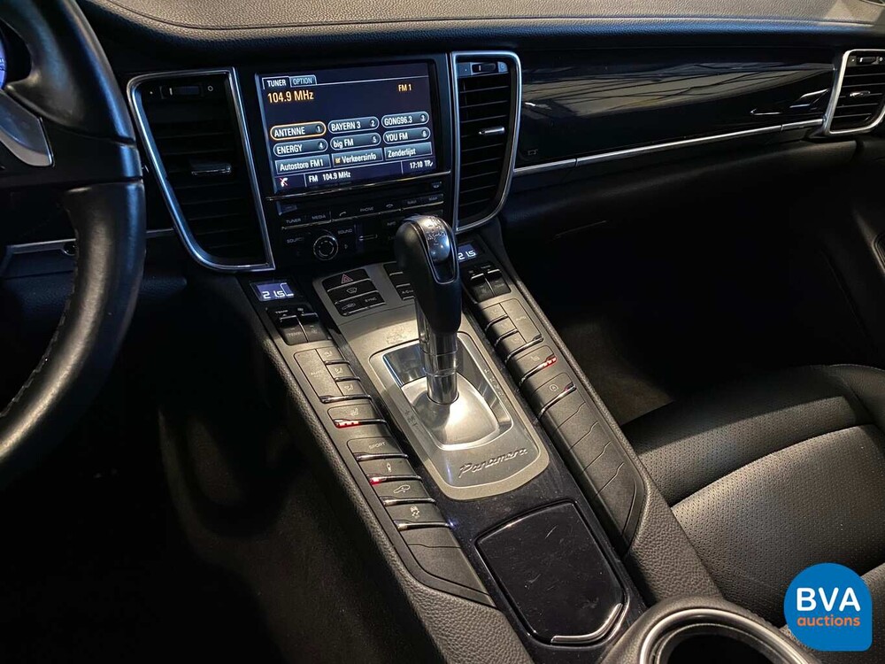 Porsche Panamera Sport 300pk MY-2016 FACELIFT