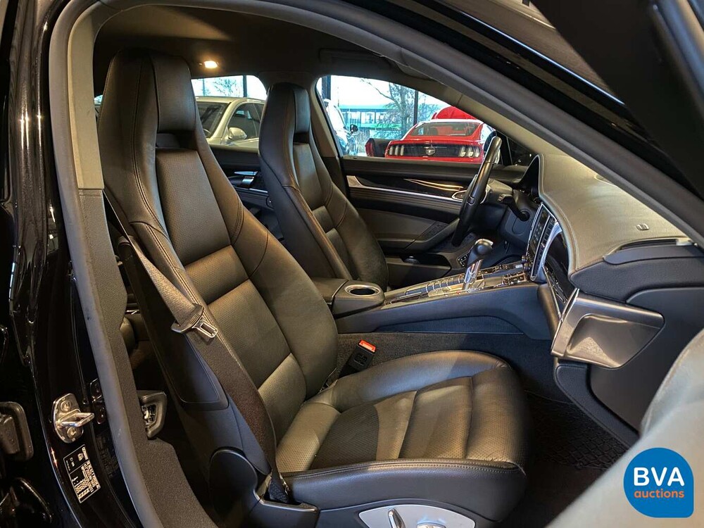 Porsche Panamera Sport 300pk MY-2016 FACELIFT
