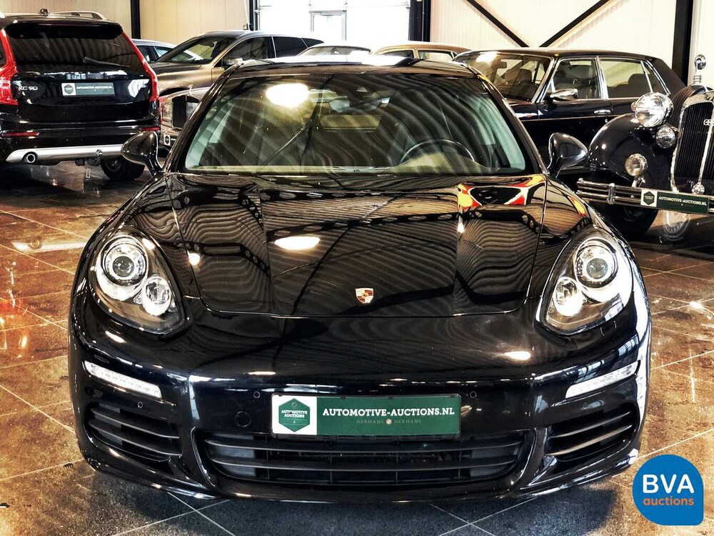 Porsche Panamera Sport 300pk MY-2016 FACELIFT