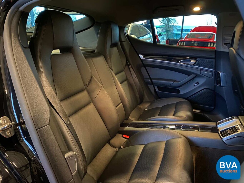 Porsche Panamera Sport 300pk MY-2016 FACELIFT