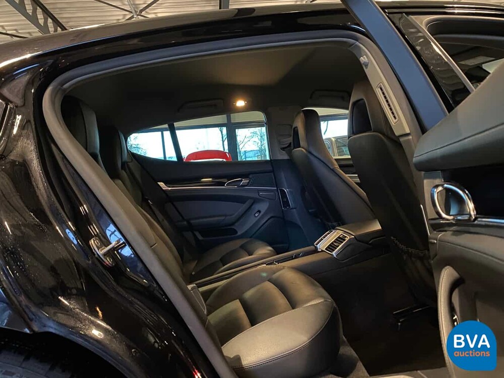 Porsche Panamera Sport 300pk MY-2016 FACELIFT