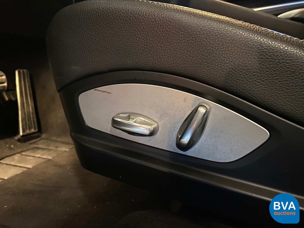 Porsche Panamera Sport 300pk MY-2016 FACELIFT