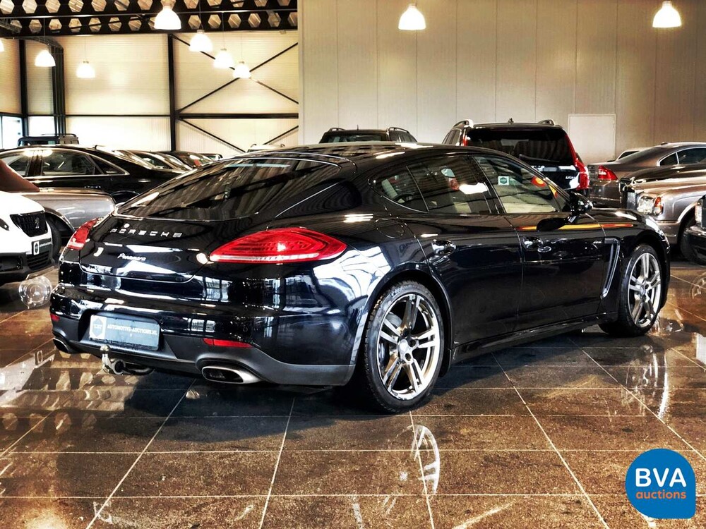 Porsche Panamera Sport 300pk MY-2016 FACELIFT