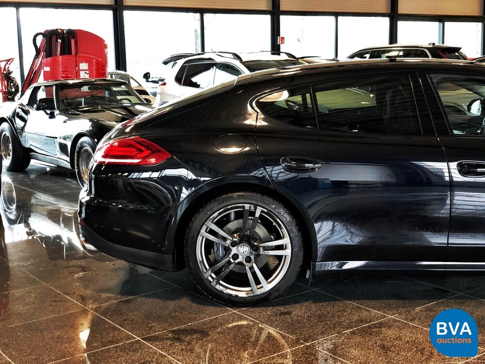 Porsche Panamera Sport 300pk MY-2016 FACELIFT