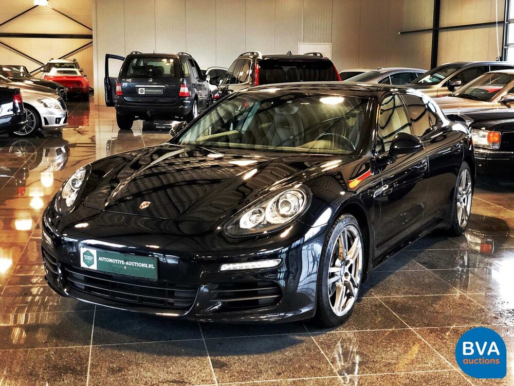 Porsche Panamera Sport 300pk MY-2016 FACELIFT
