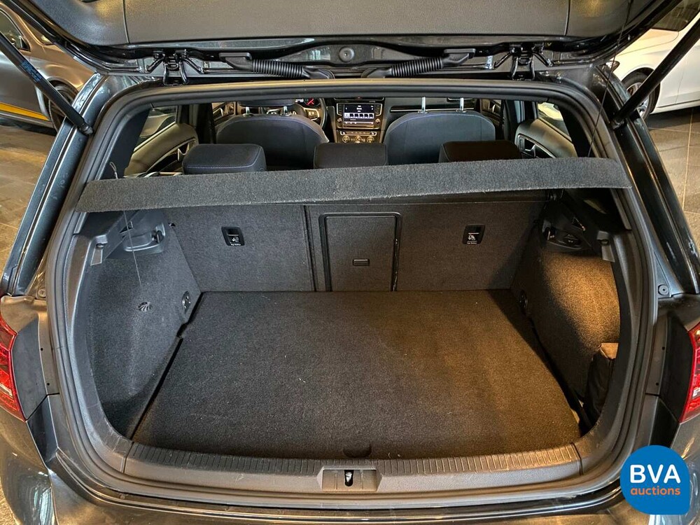 Volkswagen Golf GTE 1.4 TSI 204pk 2015, -ORG NL- HN-448-L