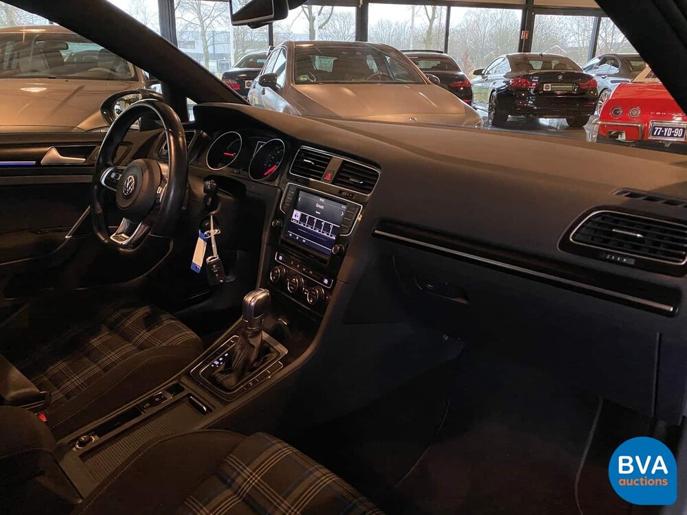 Volkswagen Golf GTE 1.4 TSI 204pk 2015, -ORG NL- HN-448-L