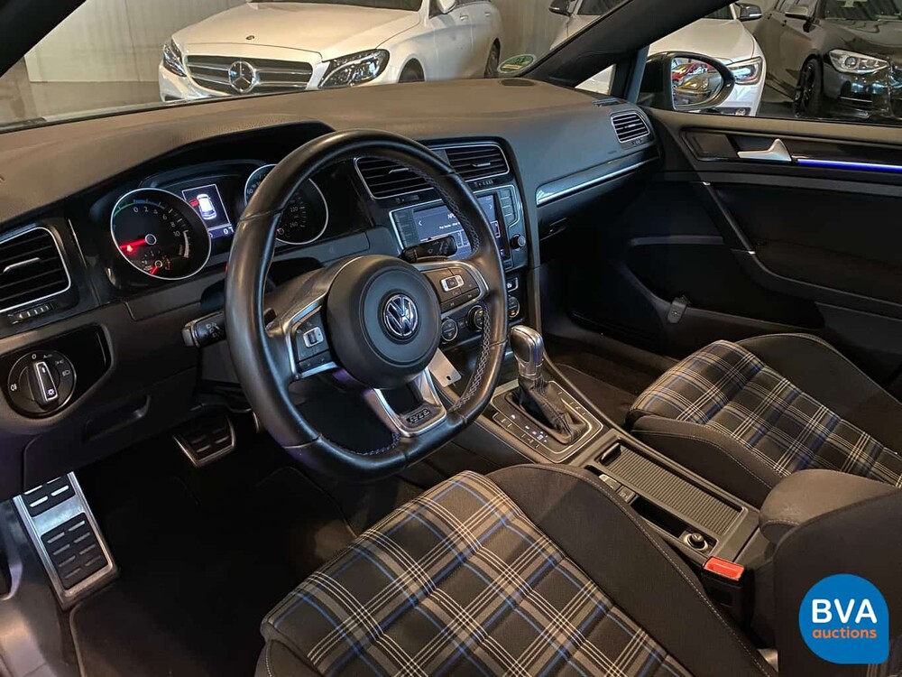 Volkswagen Golf GTE 1.4 TSI 204pk 2015, -ORG NL- HN-448-L