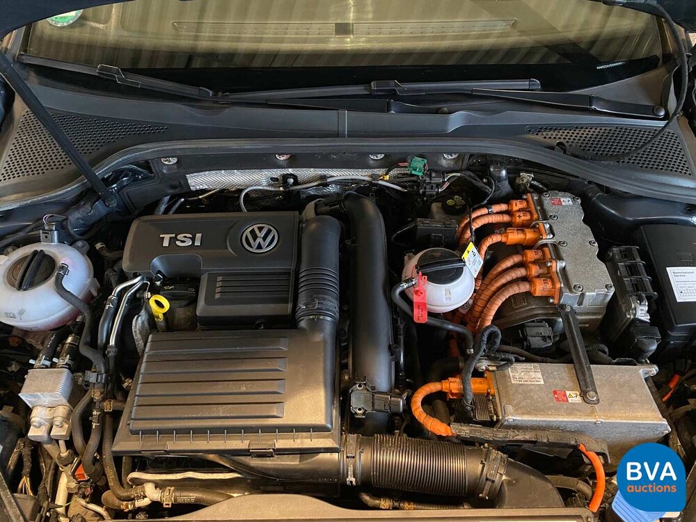 Volkswagen Golf GTE 1.4 TSI 204pk 2015, -ORG NL- HN-448-L