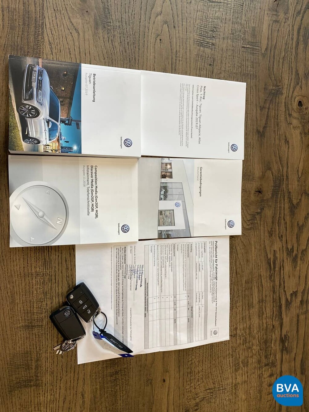 Volkswagen Tiguan 2.0 TSI 4Motion Highline R-Line 190pk 2020 -GARANTIE-, J-851-VP