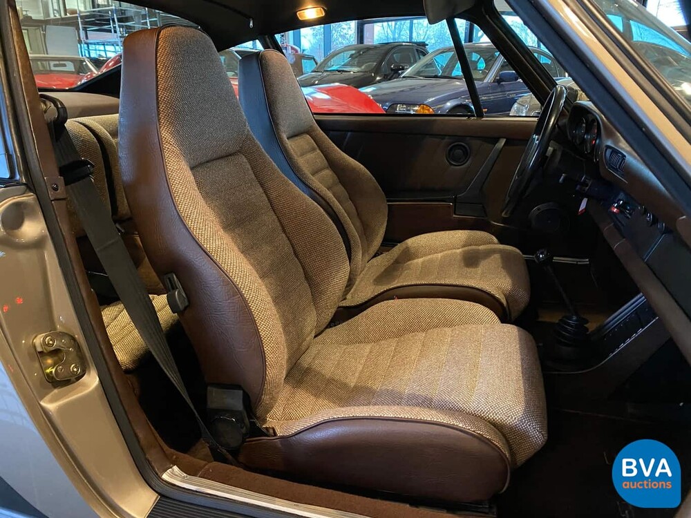 Porsche 911 3.0 SC Coupé, TH-443-L