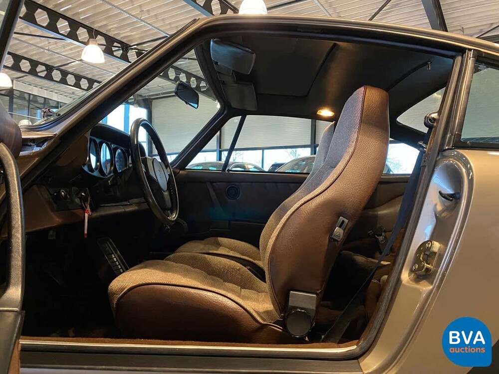 Porsche 911 3.0 SC Coupé, TH-443-L