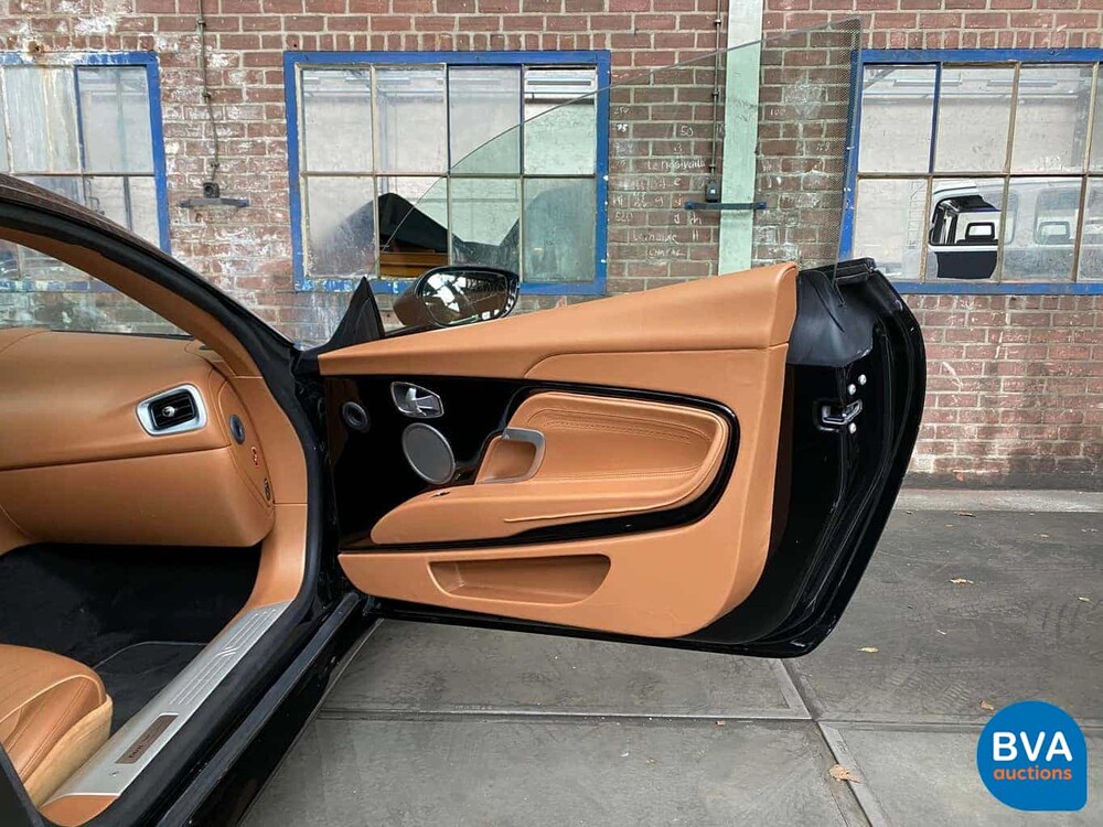 Aston Martin DB11 5.2 V12 Coupé 609pk 2017  