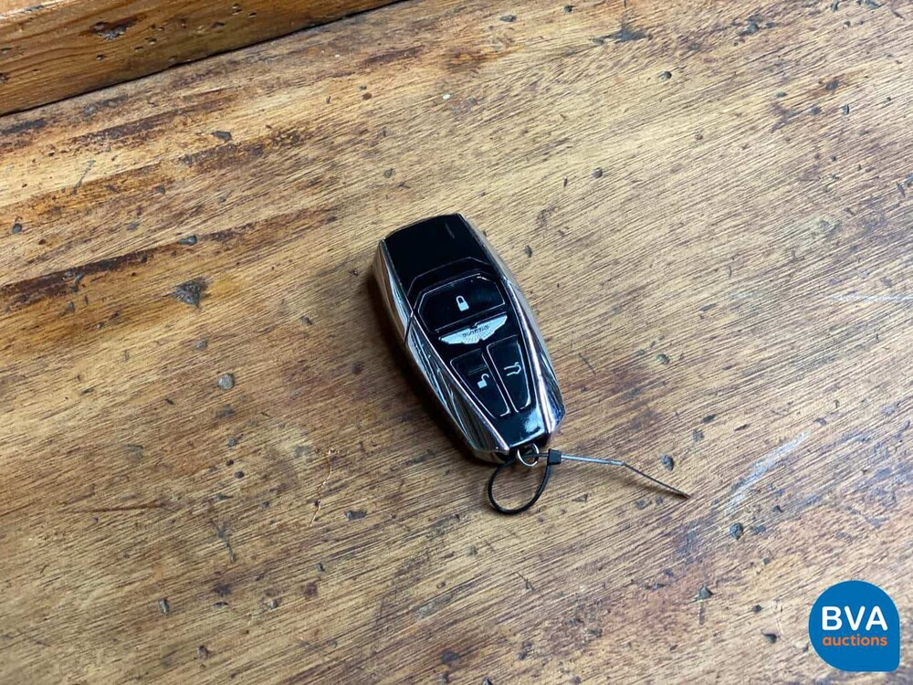 Aston Martin DB11 5.2 V12 Coupé 609pk 2017  