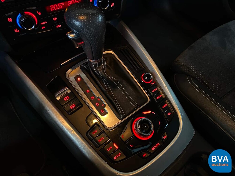 Audi Q5 2.0 TFSI Quattro S-Line S-Tronic7 2009, 77-JXZ-1.