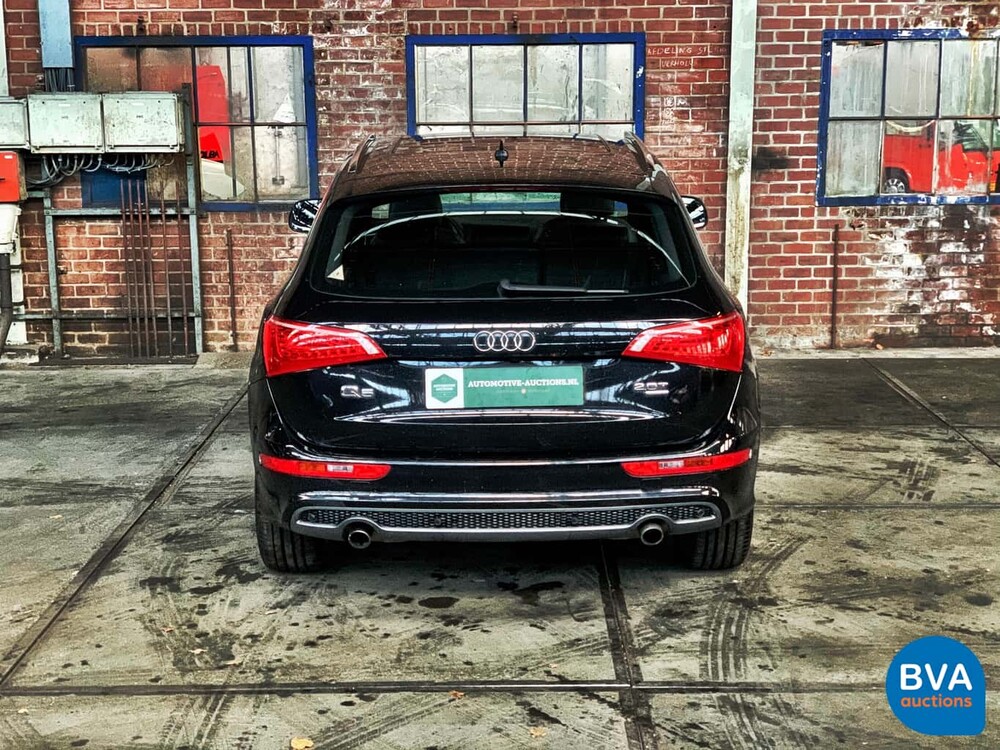 Audi Q5 2.0 TFSI Quattro S-Line S-Tronic7 2009, 77-JXZ-1.