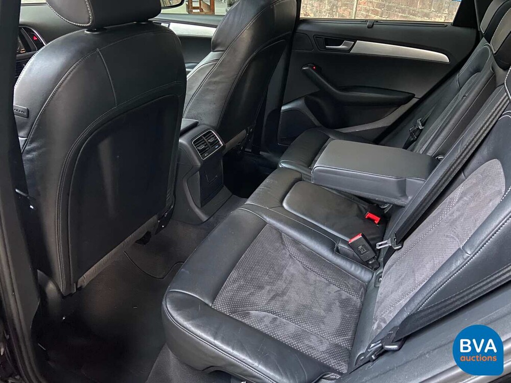 Audi Q5 2.0 TFSI Quattro S-Line S-Tronic7 2009, 77-JXZ-1.