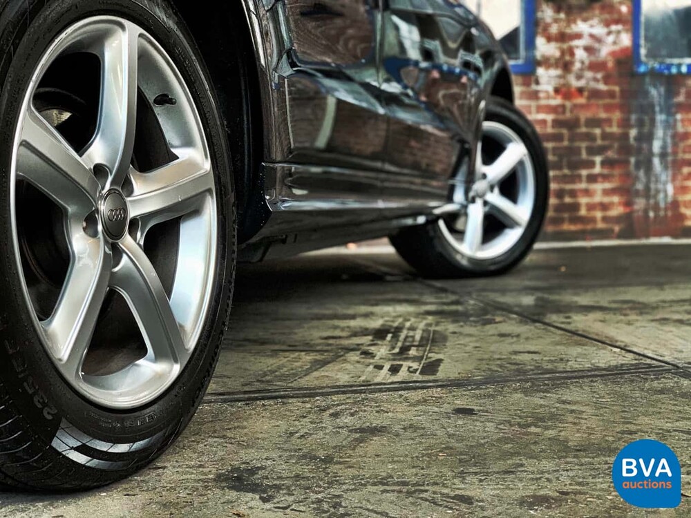 Audi Q5 2.0 TFSI Quattro S-Line S-Tronic7 2009, 77-JXZ-1.