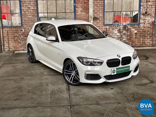 BMW M140i M-Sport High Executive 340pk 2018 1-Serie M-Performance Shadow-Line 5-Deurs