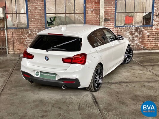 BMW M140i M-Sport High Executive 340pk 2018 1-Serie M-Performance Shadow-Line 5-Deurs