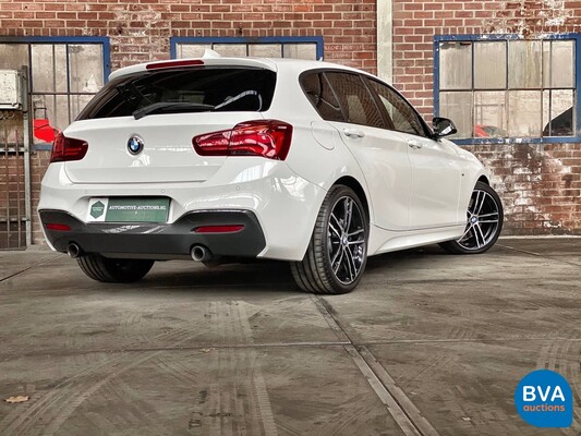 BMW M140i M-Sport High Executive 340pk 2018 1-Serie M-Performance Shadow-Line 5-Deurs